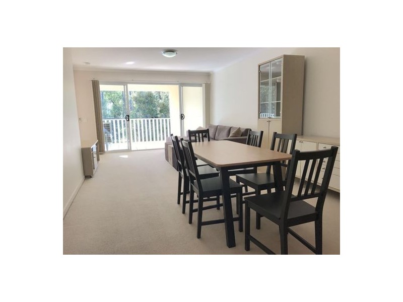 38 Vincent Street, Indooroopilly QLD 4068