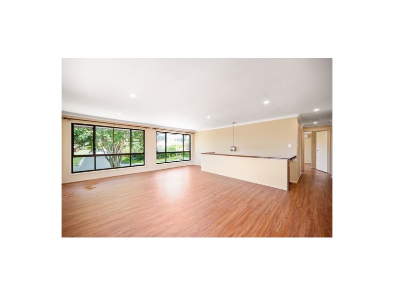 5 whitecastle street, Carindale QLD 4152