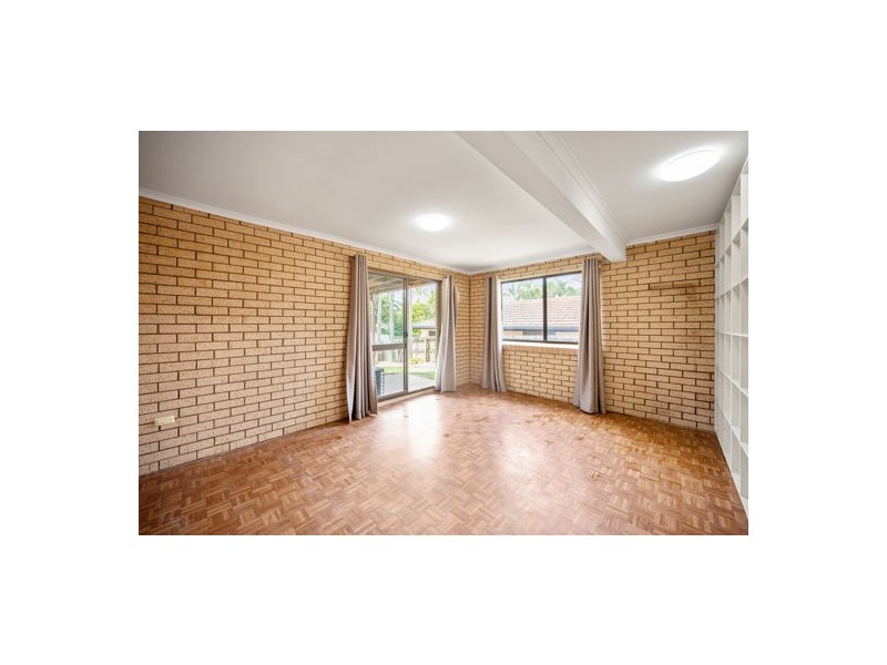 5 whitecastle street, Carindale QLD 4152