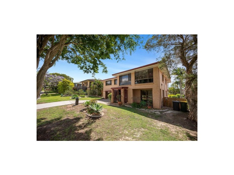 5 whitecastle street, Carindale QLD 4152