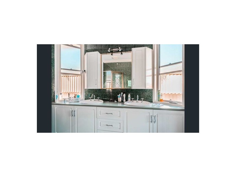 14 Mornington Terrace, Robina QLD 4226