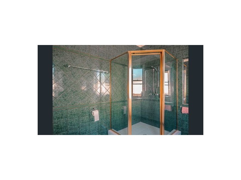 14 Mornington Terrace, Robina QLD 4226