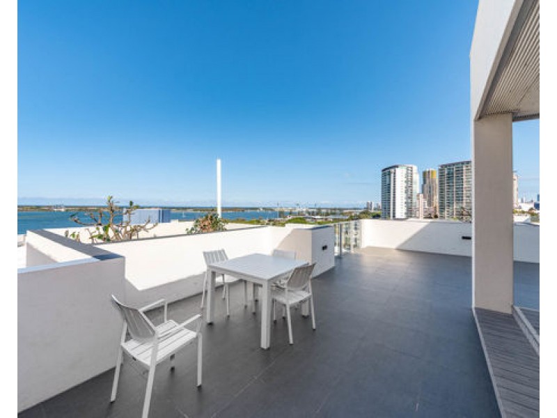 806/11 Norman Street, Southport QLD 4215