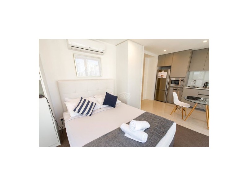 1001 3440 SURFERS PARADISE BOULEVARD, Surfers Paradise QLD 4217