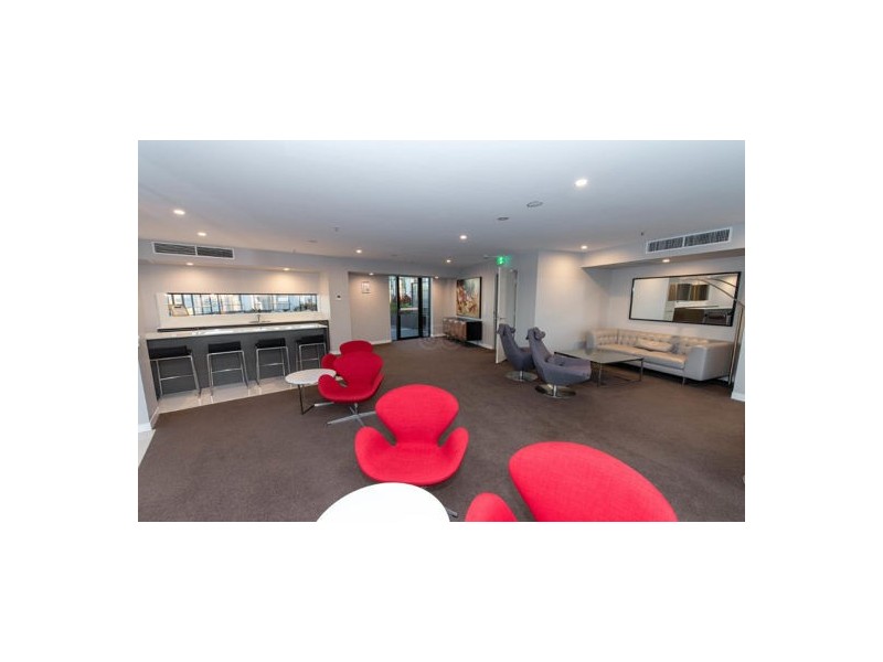 1001 3440 SURFERS PARADISE BOULEVARD, Surfers Paradise QLD 4217