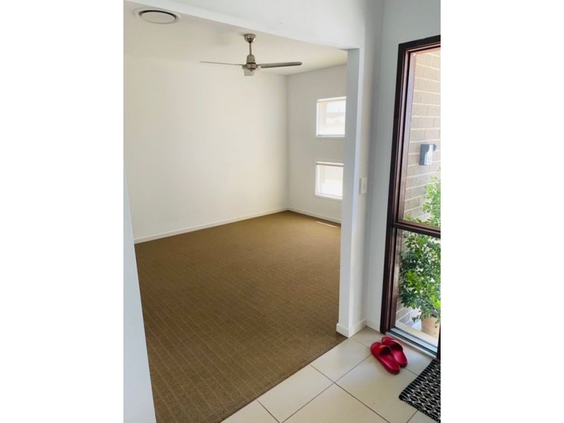 3 ANTONIO PLACE, Coomera QLD 4209