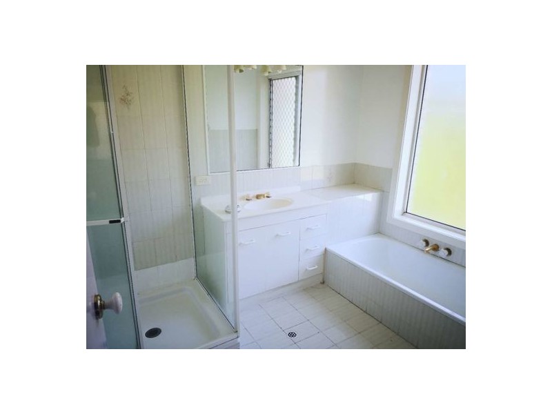 10/3 Lani st, Wishart QLD 4122