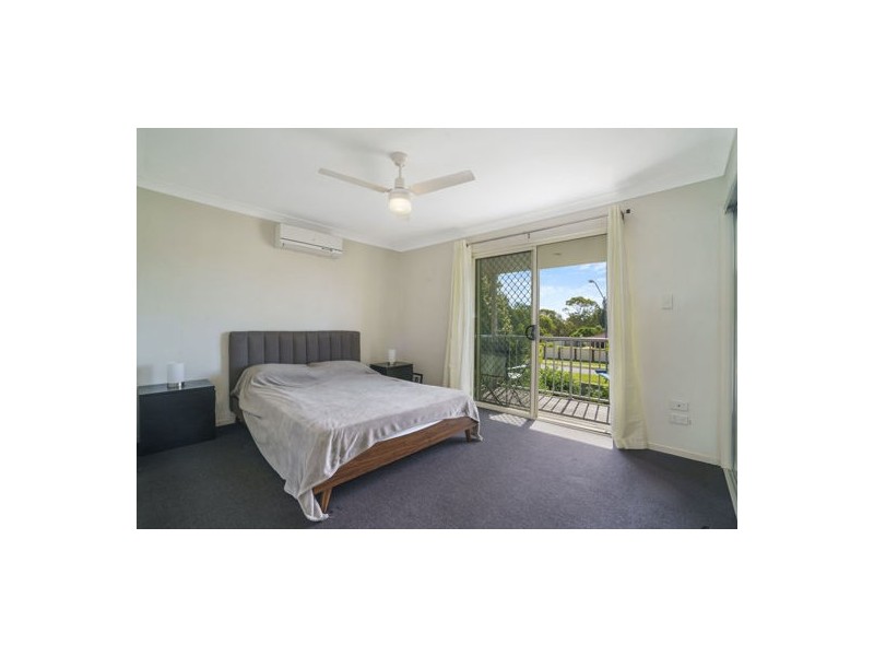 8/11 Earnshaw st, Calamvale QLD 4116