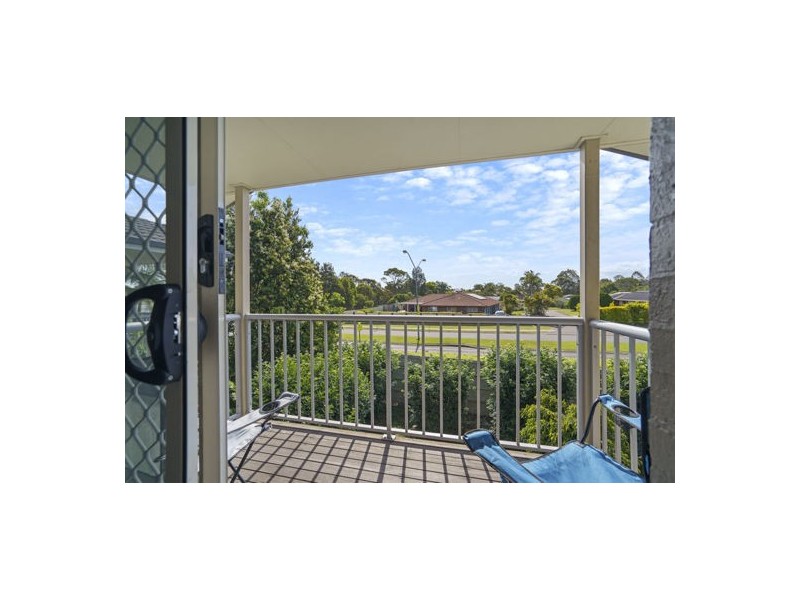 8/11 Earnshaw st, Calamvale QLD 4116
