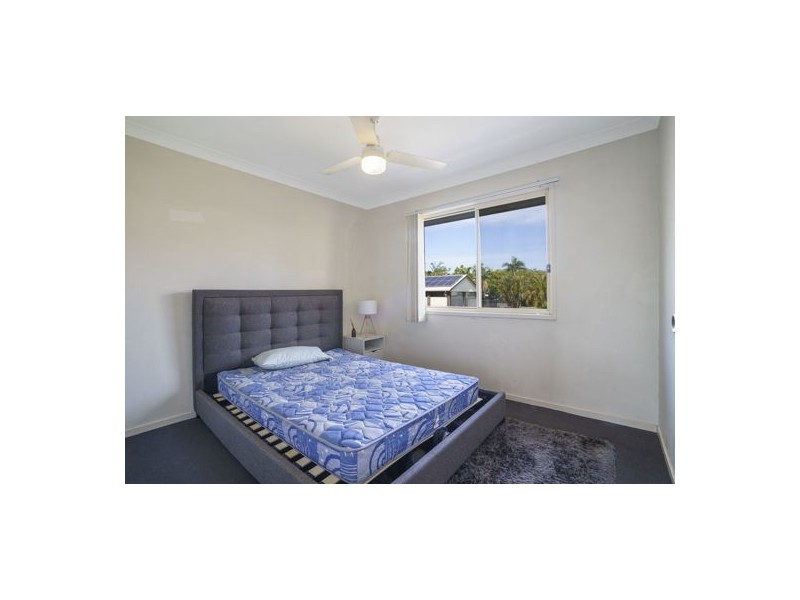 8/11 Earnshaw st, Calamvale QLD 4116