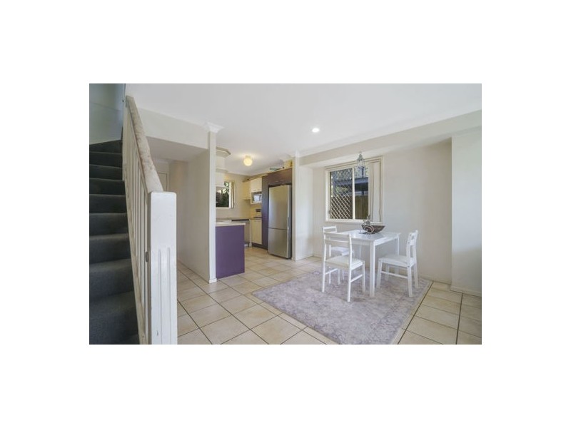 11/8 Earnshaw Street, Calamvale QLD 4116