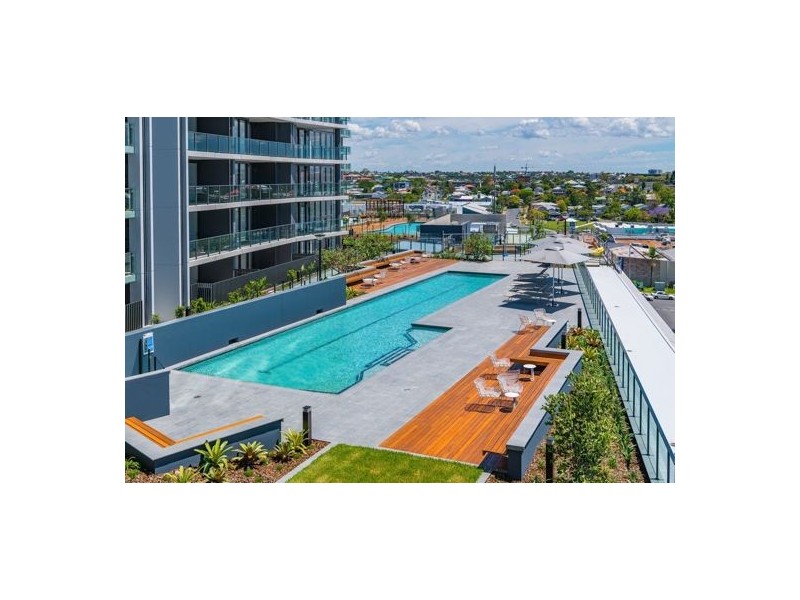 30708/300 Old Cleveland Road, Coorparoo QLD 4151