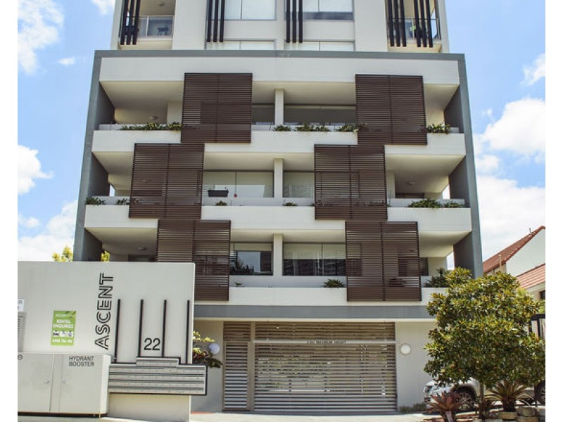 6/22 Lather Street, Southport QLD 4215