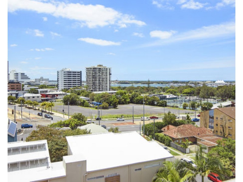 6/22 Lather Street, Southport QLD 4215
