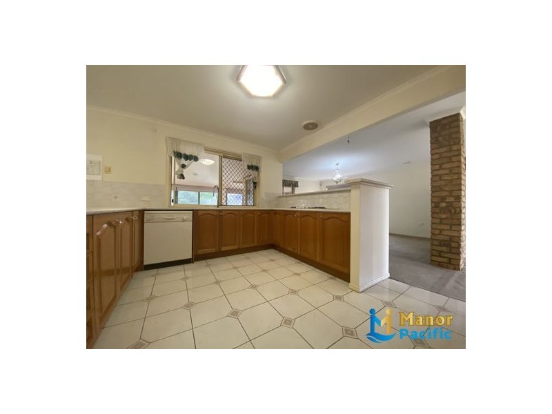 17 Golden Ave, Calamvale QLD 4116