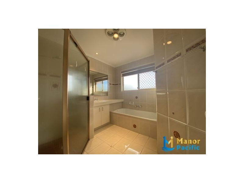 17 Golden Ave, Calamvale QLD 4116