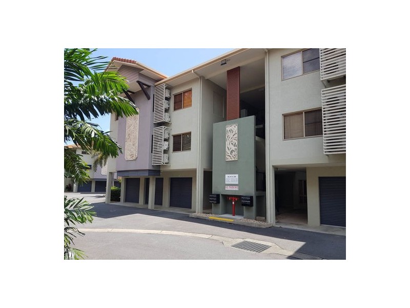 2208 22-26 Clifton Road, Clifton Beach QLD 4879