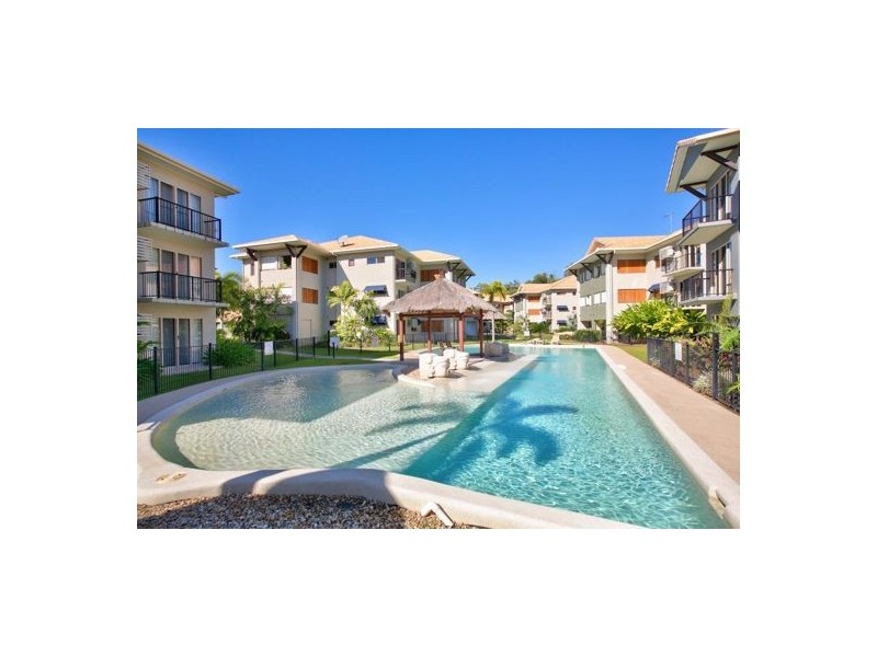 2208 22-26 Clifton Road, Clifton Beach QLD 4879