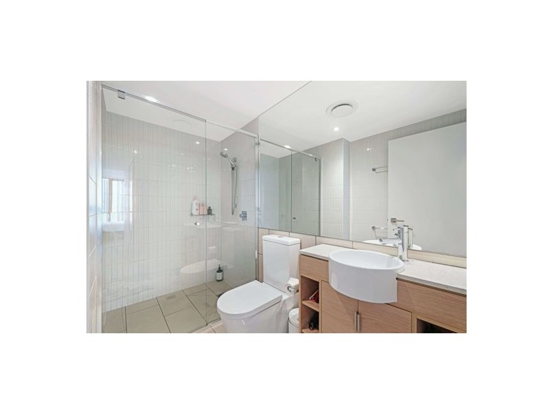 U1904 2663 Gold Coast Hwy, Broadbeach QLD 4218