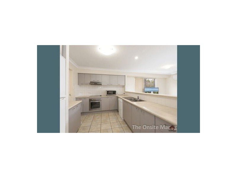 32 Earnshaw Street, Calamvale QLD 4116