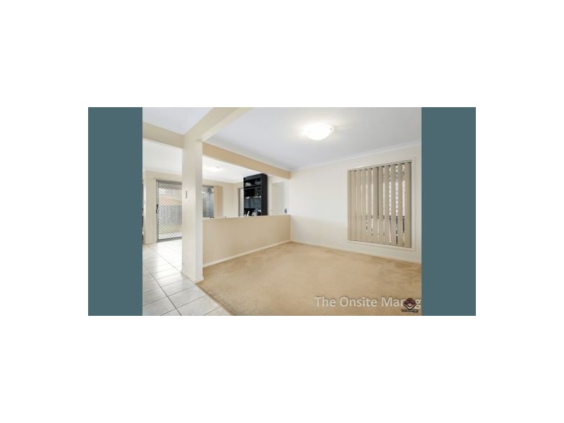 32 Earnshaw Street, Calamvale QLD 4116