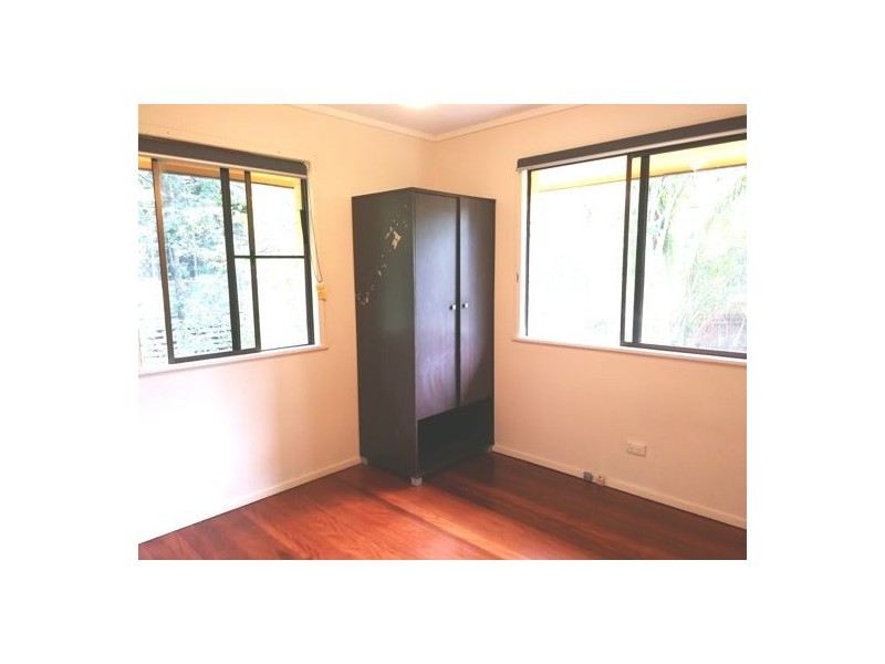 1 Woolley St, Taringa QLD 4068