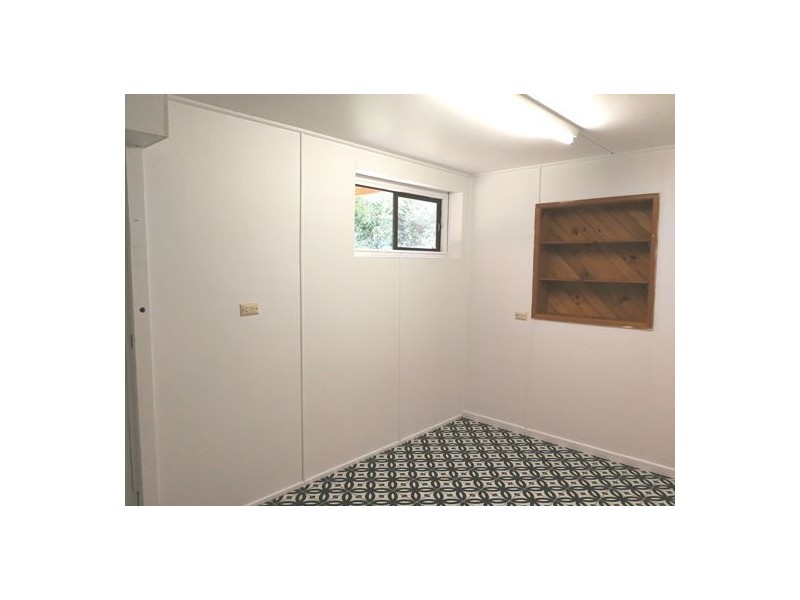 1 Woolley St, Taringa QLD 4068