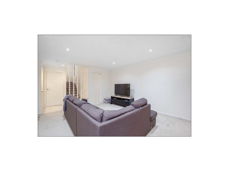 9/1 Belongil Street, Pacific Pines QLD 4211