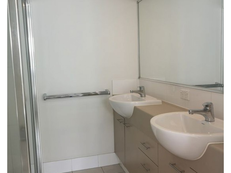 38/2 Acacia Court, Robina QLD 4226