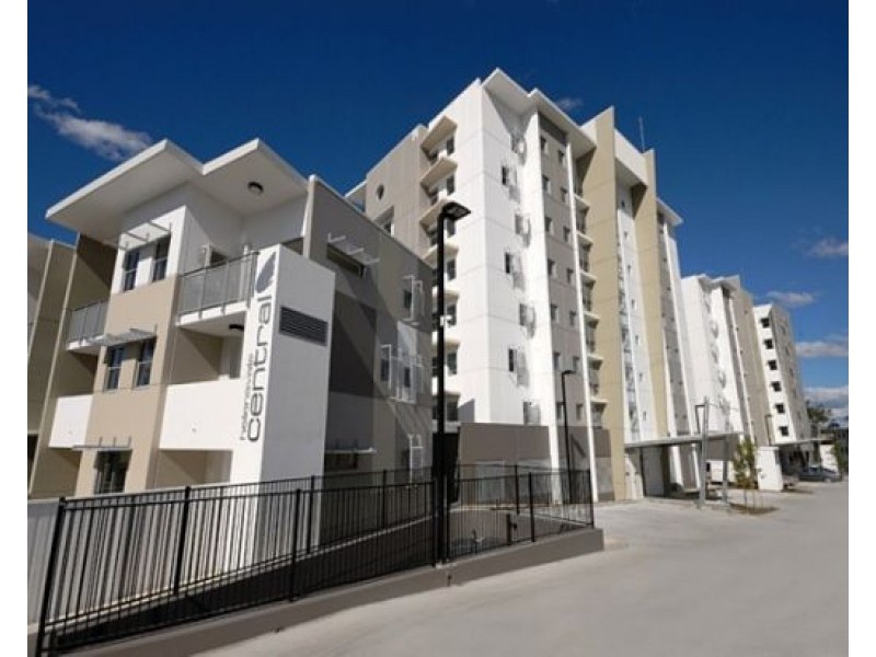 Room-1 2103/111 Lindfield road, Helensvale QLD 4212