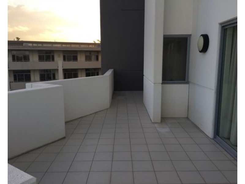 Room-1 2103/111 Lindfield road, Helensvale QLD 4212