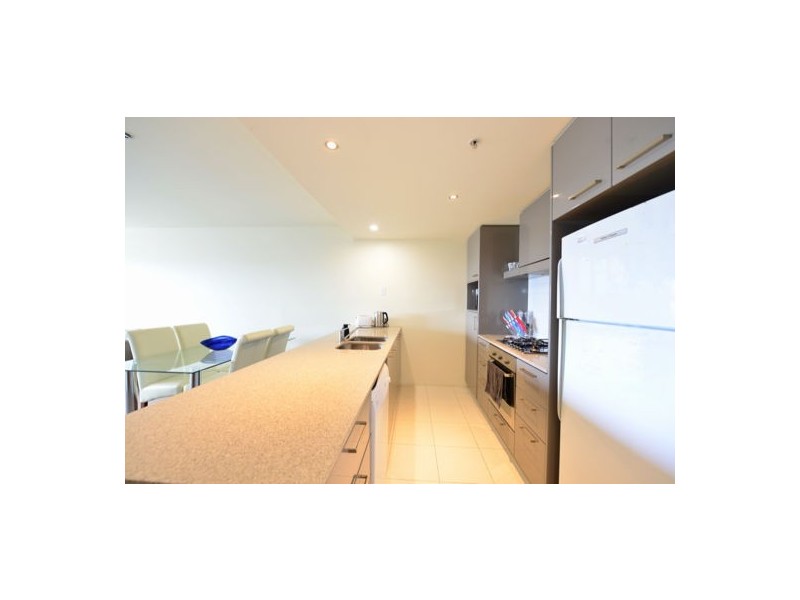 904 4 Wahroonga Place, Surfers Paradise QLD 4217
