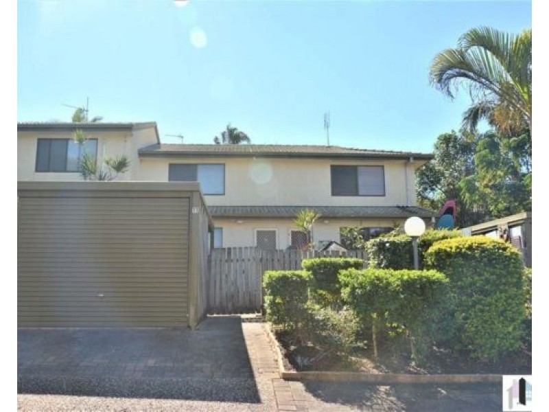 11/71 Olsen Ave, Labrador QLD 4215