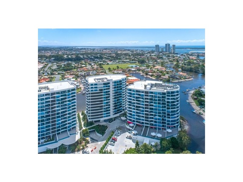 1307/5 Harbour Side Court, Biggera Waters QLD 4216