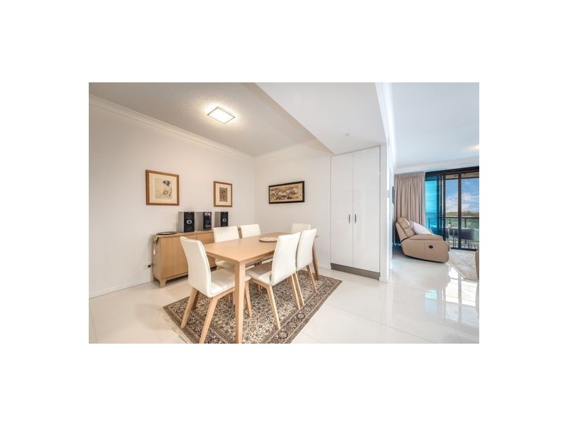 1307/5 Harbour Side Court, Biggera Waters QLD 4216