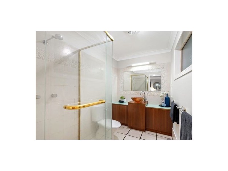 967 creek road, Carindale QLD 4152