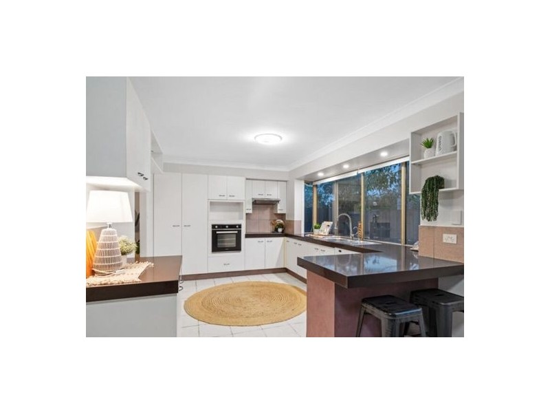 967 creek road, Carindale QLD 4152