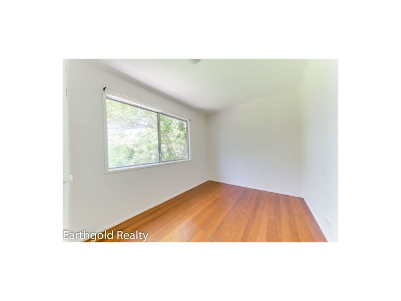35 Myra st, Kingston QLD 4114