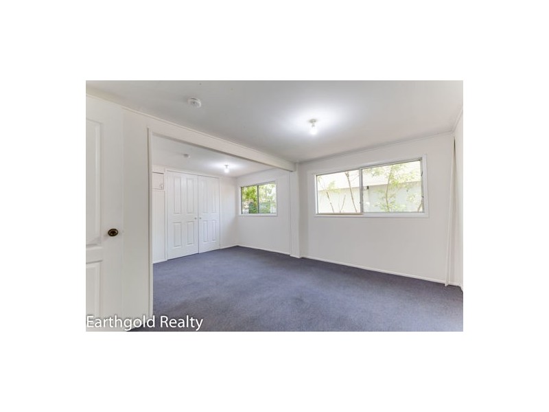 35 Myra st, Kingston QLD 4114