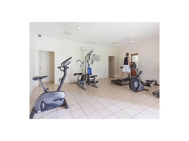 Block A 2-8 Rigg St, Woree QLD 4868
