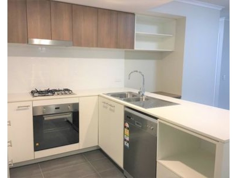 U206 15 Bland St, Coopers Plains QLD 4108