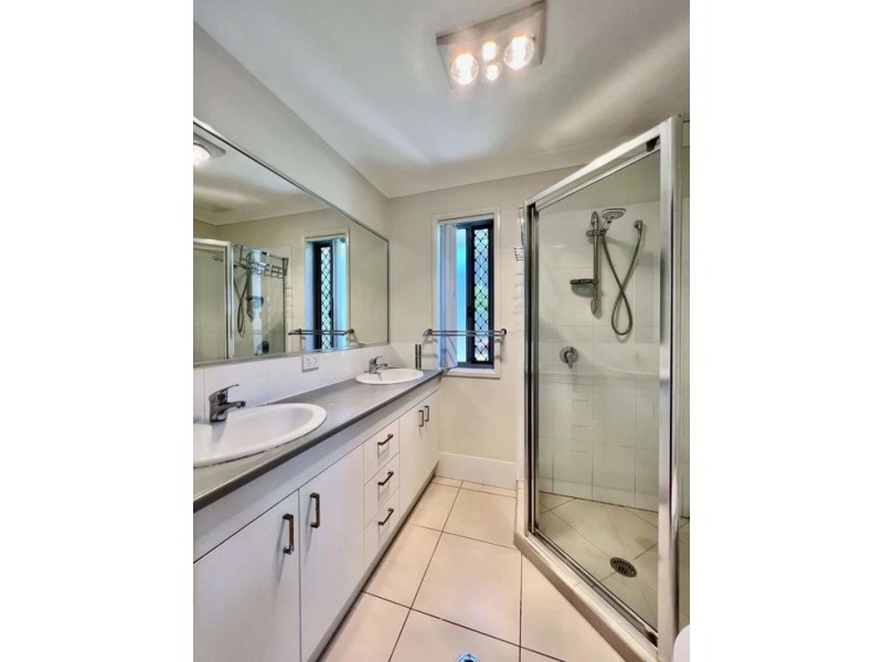 21 Muhammed Street, Doolandella QLD 4077