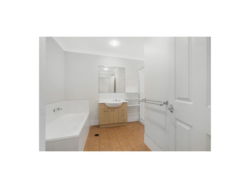 71 13-23 Springfield College Drive, Springfield QLD 4300
