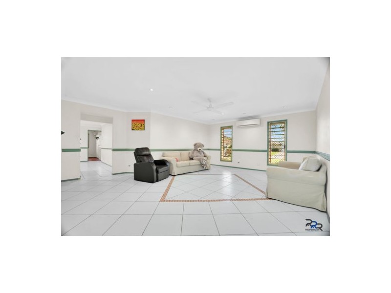 11 Brigalow Court, Murrumba Downs QLD 4503