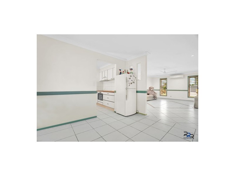 11 Brigalow Court, Murrumba Downs QLD 4503