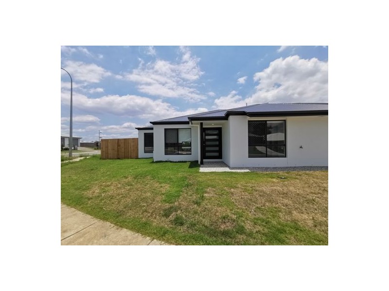 1 16 Rothbury St, Logan Reserve QLD 4133