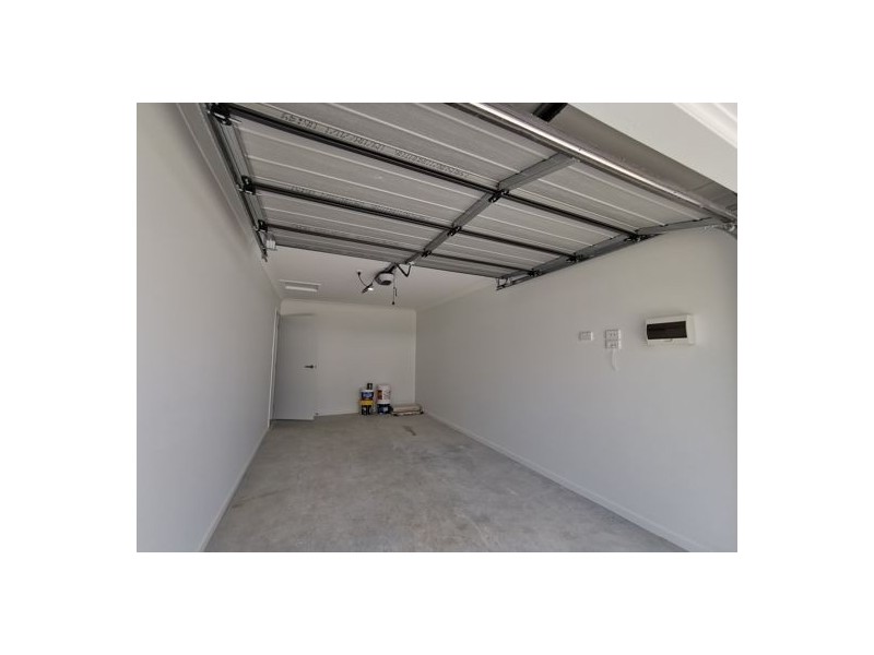 1 16 Rothbury St, Logan Reserve QLD 4133