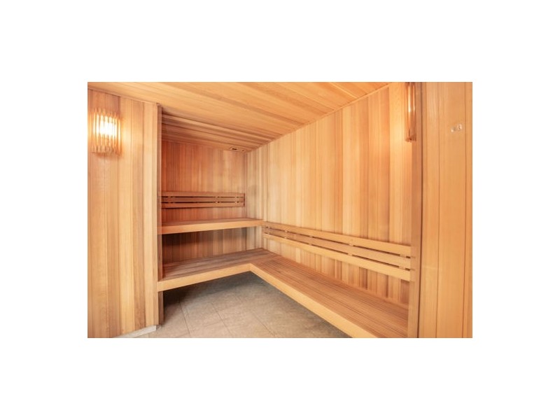 1701/3 Northcliffe Terrace, Surfers Paradise QLD 4217