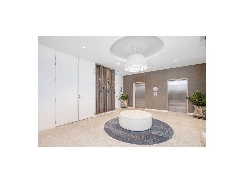 1701/3 Northcliffe Terrace, Surfers Paradise QLD 4217