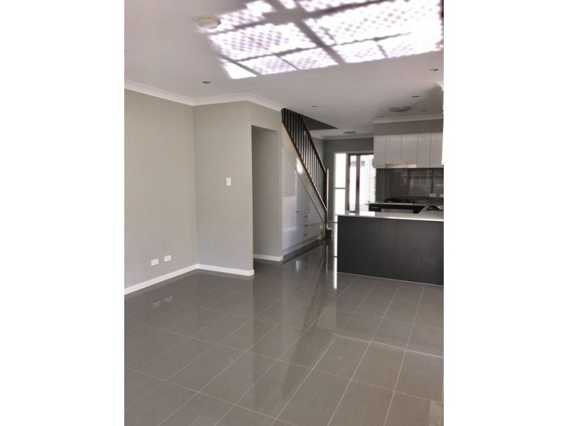 48 18 Whitley street, Upper Mount Gravatt QLD 4122